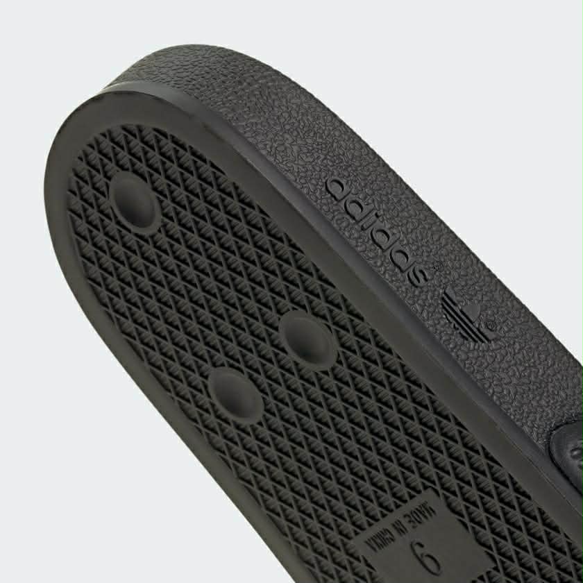 ORLANDO PIRATES ADILETTE SLIDES KI5853 ORIGINAL