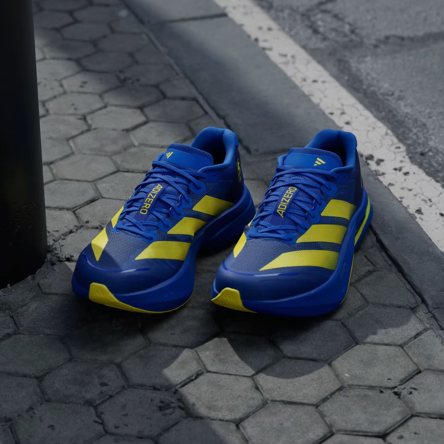 BOSTON MARATHON 2026 ADIZERO BOSTON 13 KK4238 ORIGINAL