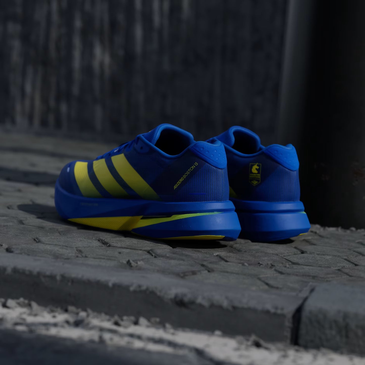 BOSTON MARATHON 2026 ADIZERO BOSTON 13 KK4238 ORIGINAL