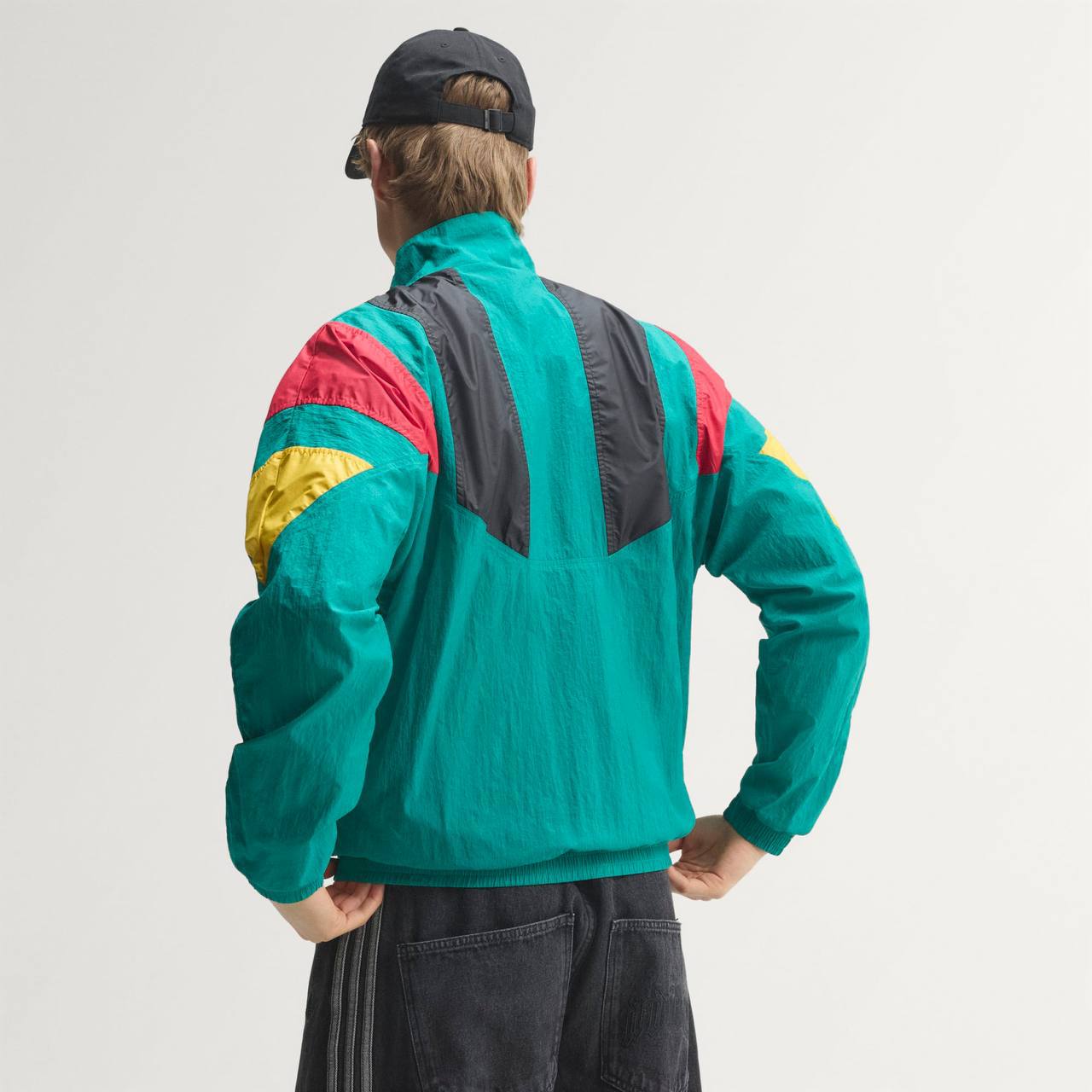 GERMANY EQT TRACK TOP KG2281 ORIGINAL